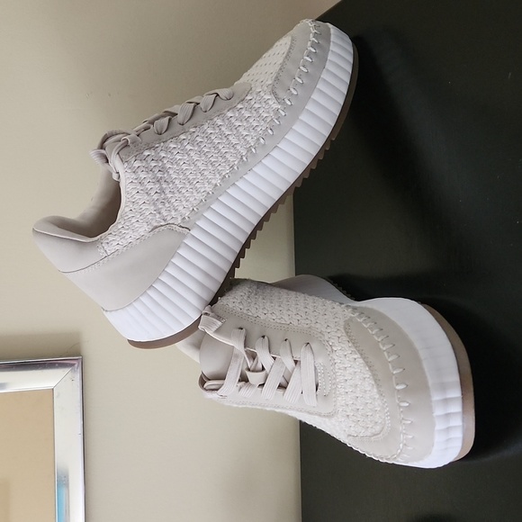 Dolce Vita Shoes - New Dolce Vita Fredi Dolan platform sneakers in ecru and white.